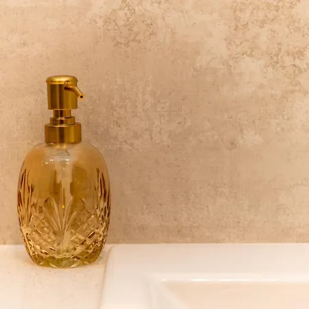 12th Floor With The River View By Bookinghost アパート