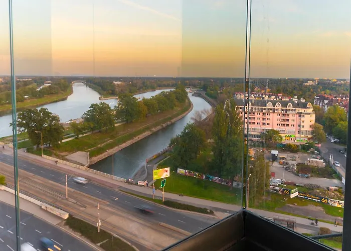 12th Floor With The River View By Bookinghost Wrocław