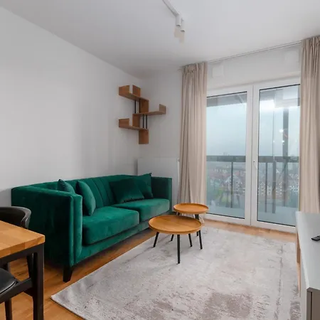 12th Floor With The River View Apartment