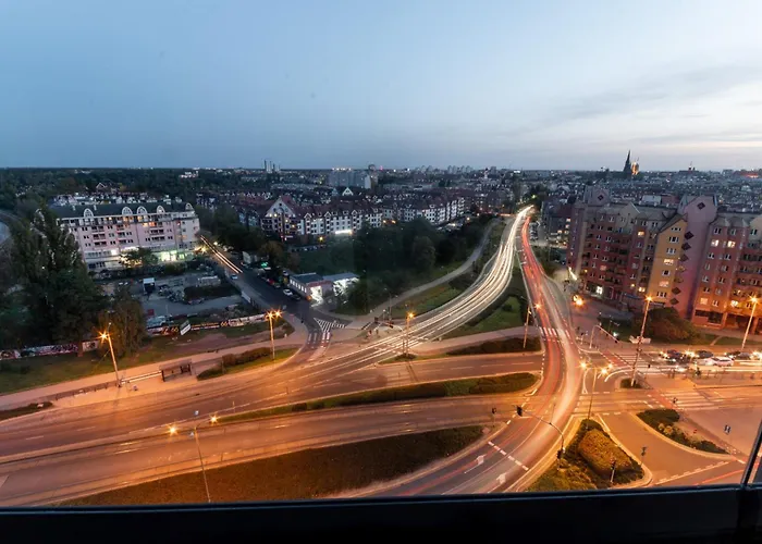 Daire 12th Floor With The River View By Bookinghost *