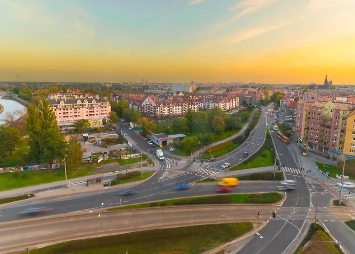 Daire 12th Floor With The River View By Bookinghost *